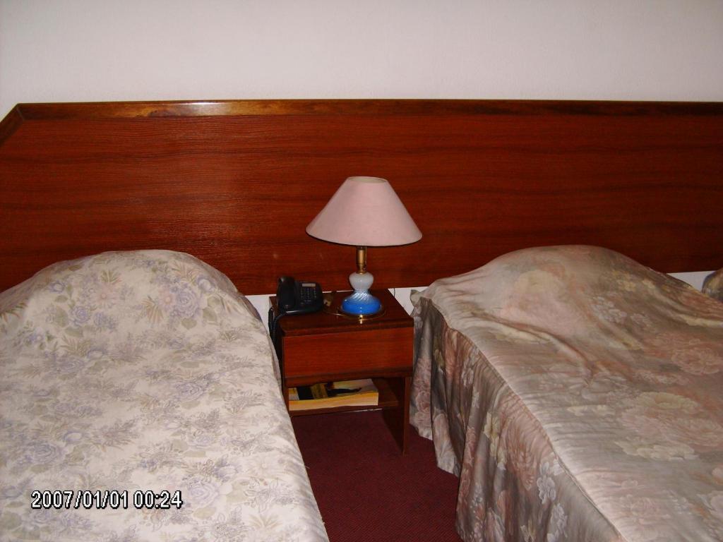 Olhos Pretos Hotel Caldas Da Rainha Room photo